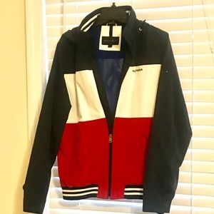 TOMMY HILFIGER WINDBREAKER JACKET